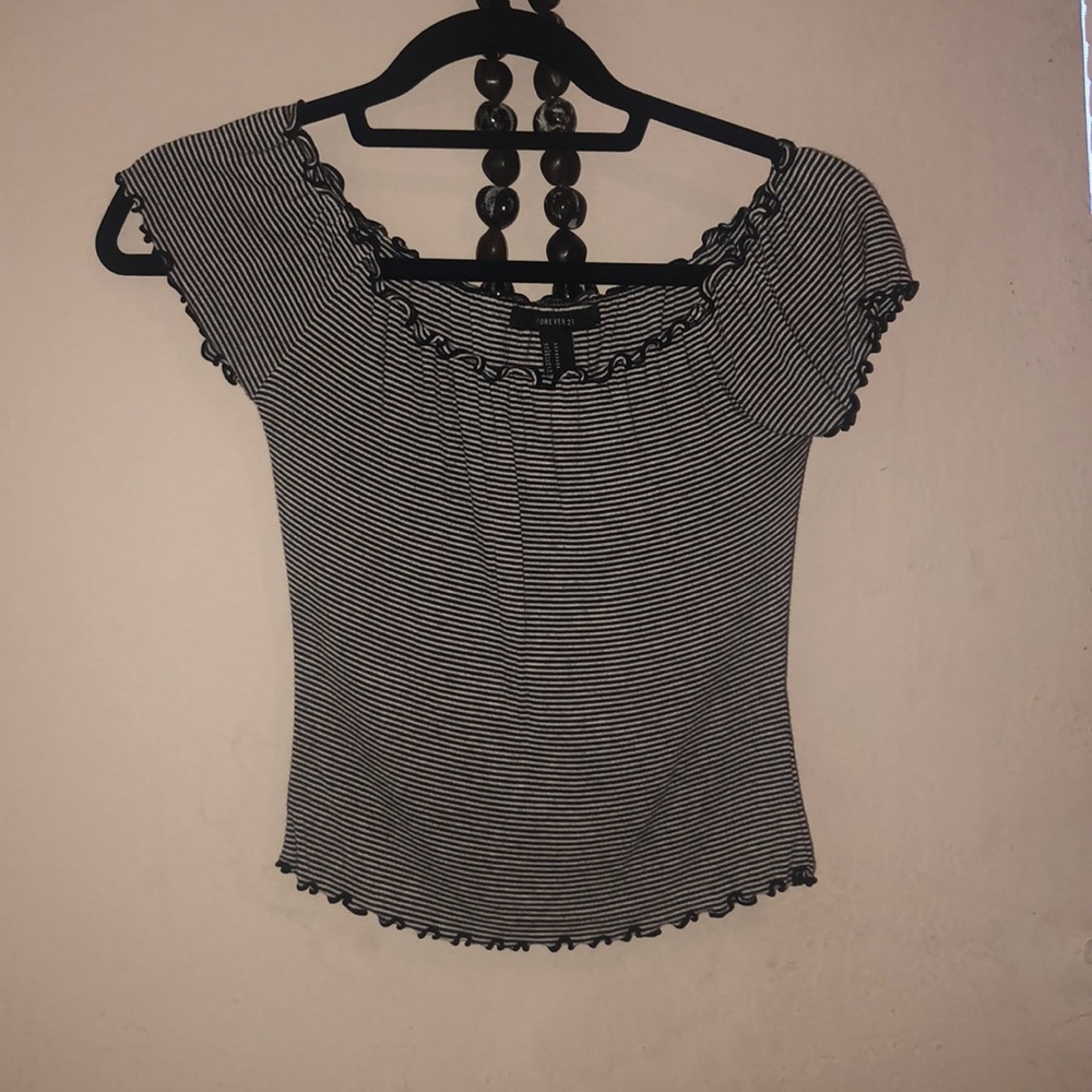 Casual blue and white straps crop top